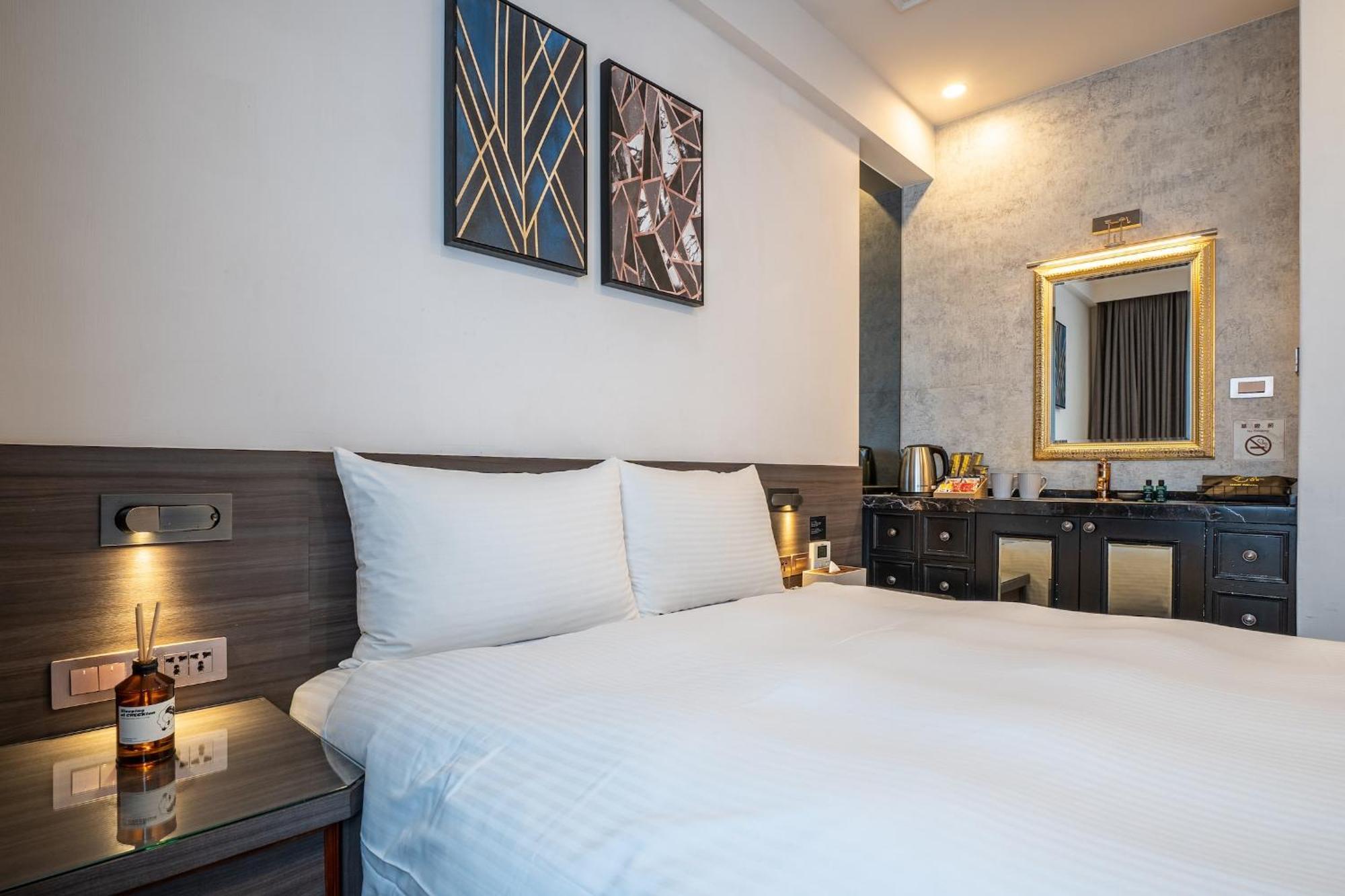 Dream Mansion Hotel Тайджун Екстериор снимка