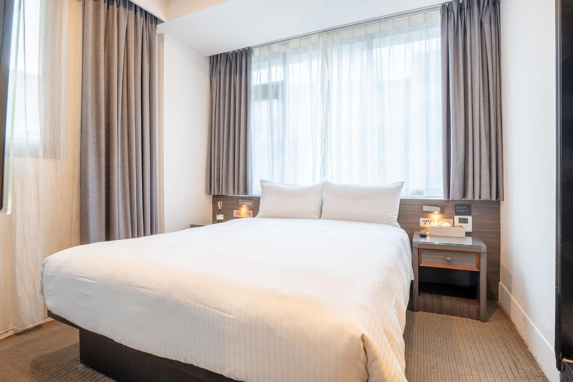 Dream Mansion Hotel Тайджун Екстериор снимка