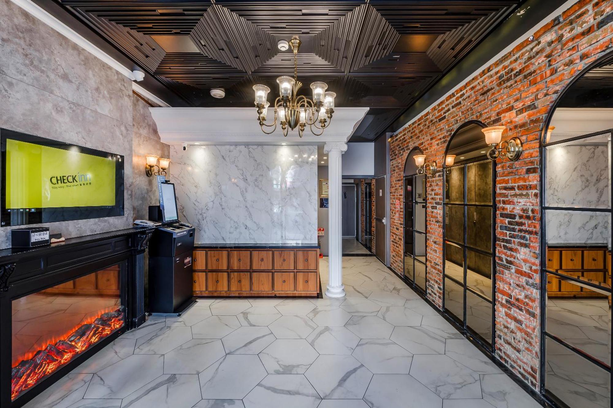 Dream Mansion Hotel Тайджун Екстериор снимка